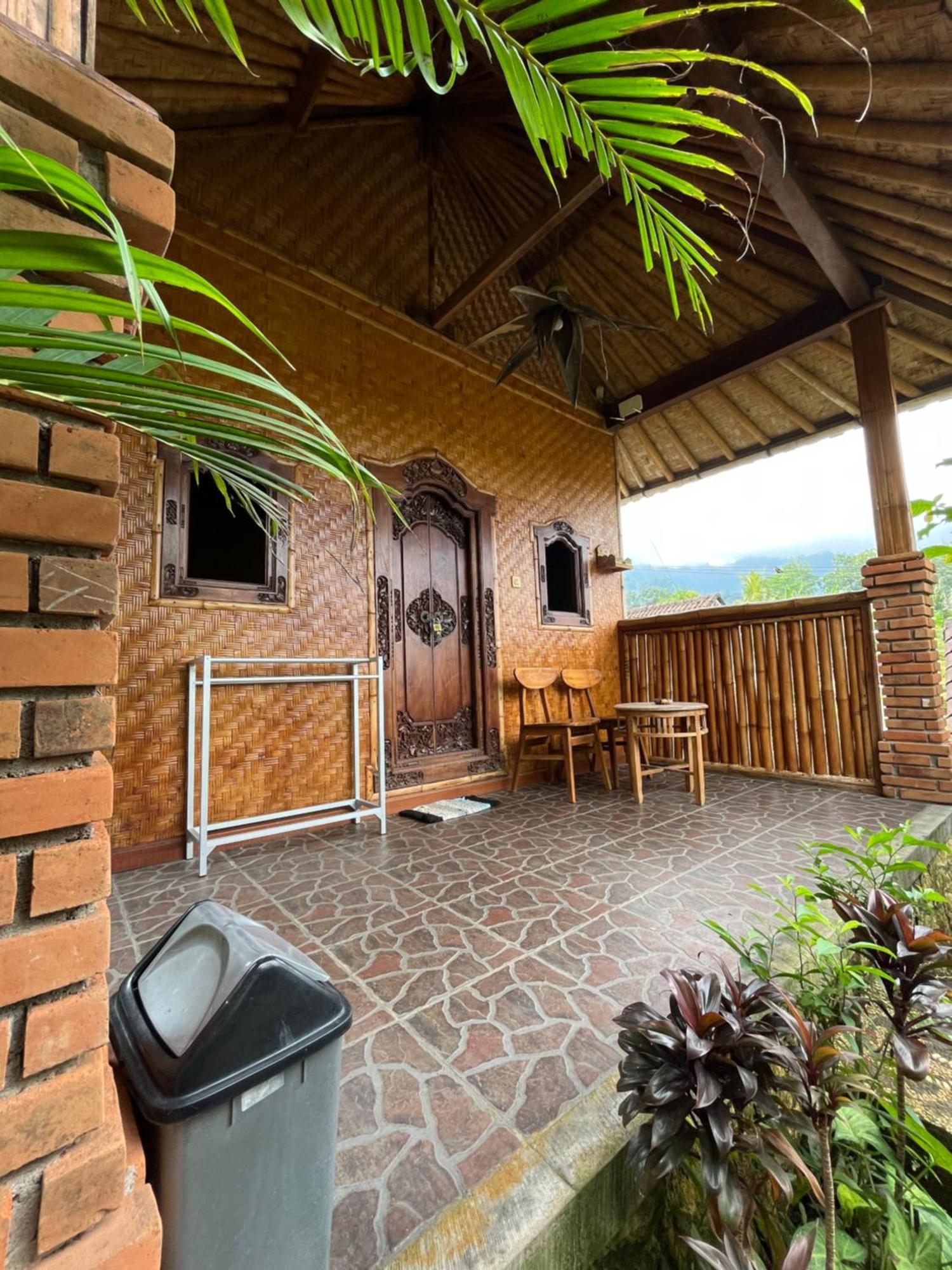 Jana'S Homestay Sidemen  Exterior photo